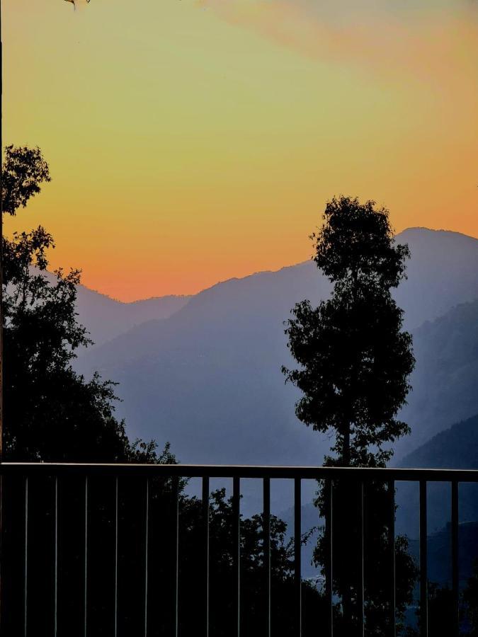 Hotel The Mystic Pines Nainital Esterno foto
